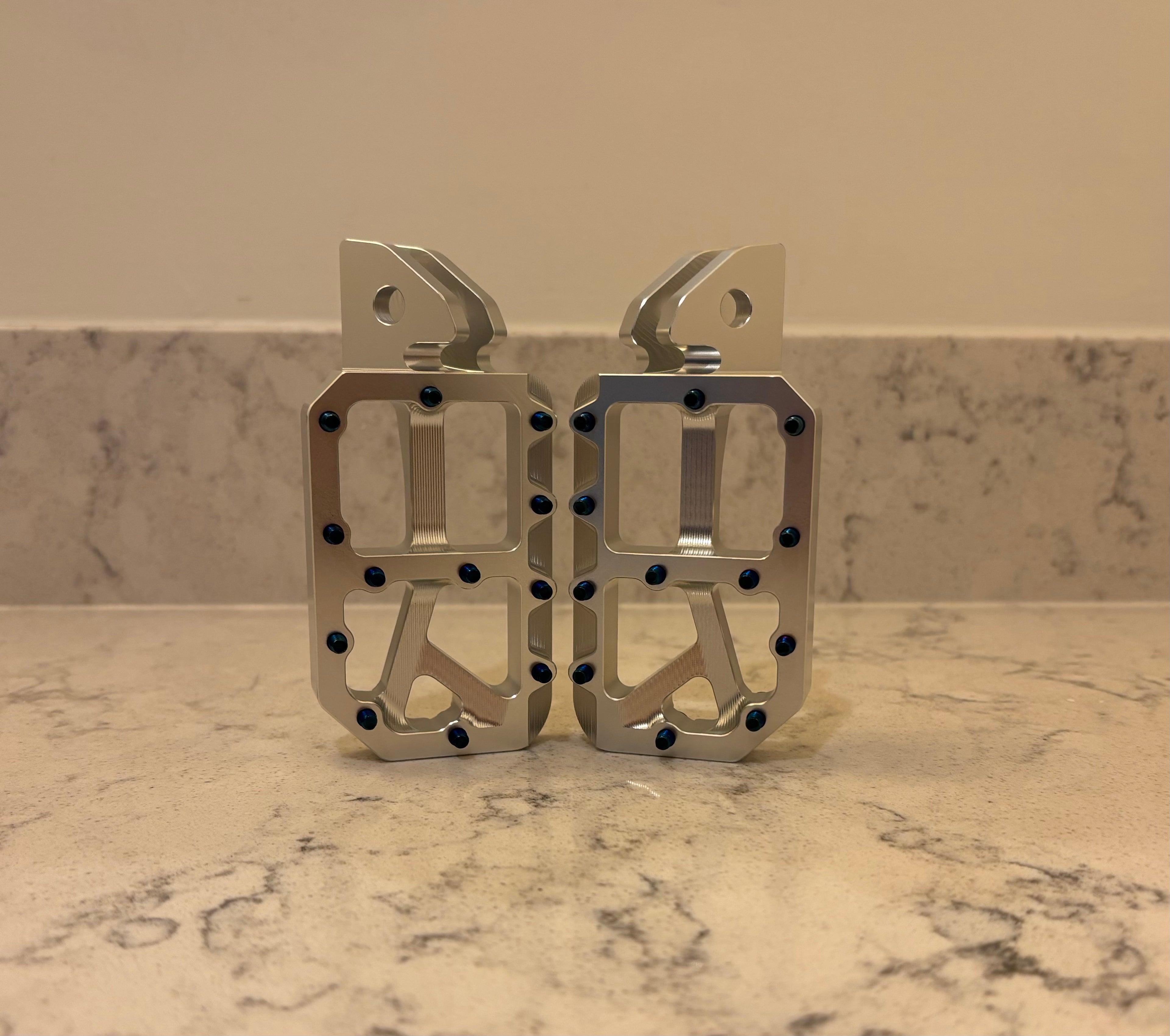 Titanium Pin Foot Pegs